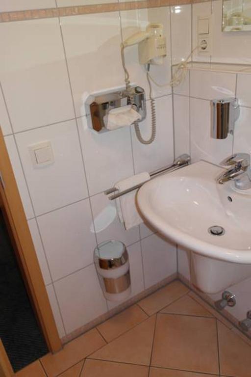 Hotel Jahnhaus Langenfeld  Zimmer foto
